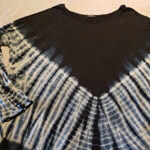 Enti Long Sleeve Scoop Neck Navy / Ivory Tie Dye top -Size Med